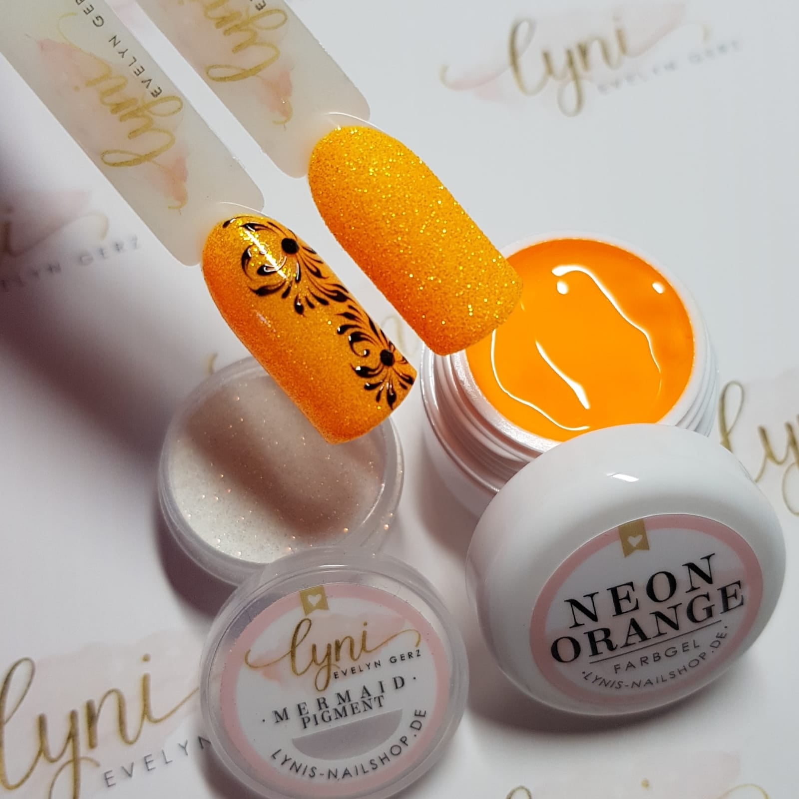Neon Orange · Dekogel 5ml** für Nageldesign Nägel & Nagelstudios Neon Orange · Dekogel 5ml**, deko, dekogel, farbe, farbgel, gel, leuchtend, orange für Nägel im Nageldesign & Nagelstudios
