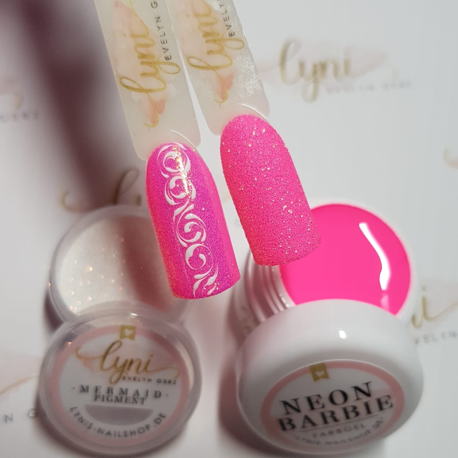 Neon Barbie · Dekogel 5ml** für Nageldesign Nägel & Nagelstudios Neon Barbie · Dekogel 5ml**, deko, dekogel, farbe, farbgel, gel, leuchtend, pink für Nägel im Nageldesign & Nagelstudios