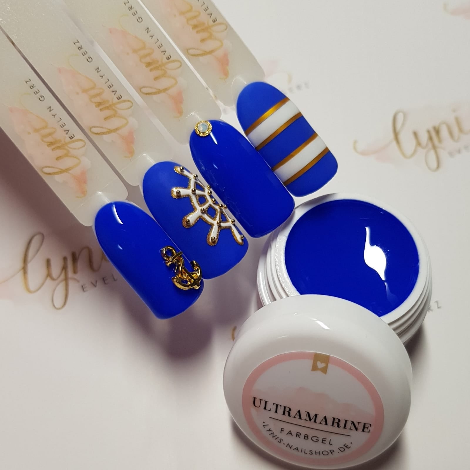 Ultramarine · Farbgel Premium 5ml* für Nageldesign Nägel & Nagelstudios Ultramarine · Farbgel Premium 5ml*, blau, color gel, Farbe für Nägel, Gel Farben, Gelnägel Farbe für Nägel im Nageldesign & Nagelstudios