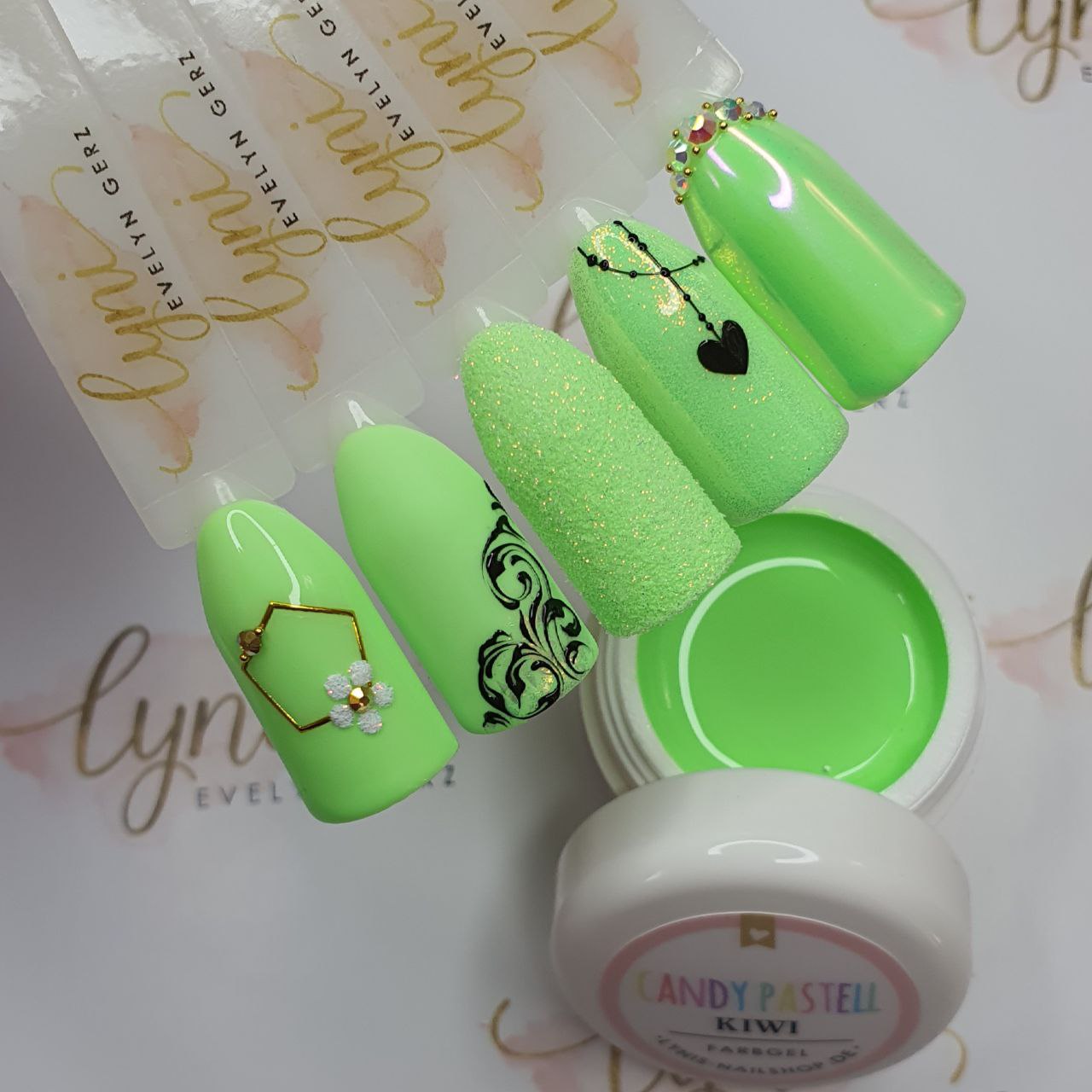 Candy Pastell Kiwi · Farbgel 5ml* für Nageldesign Nägel & Nagelstudios Candy Pastell Kiwi · Farbgel 5ml*, color gel, Farbe für Nägel, Gel Farben, Gelnägel Farbe, Grün für Nägel im Nageldesign & Nagelstudios