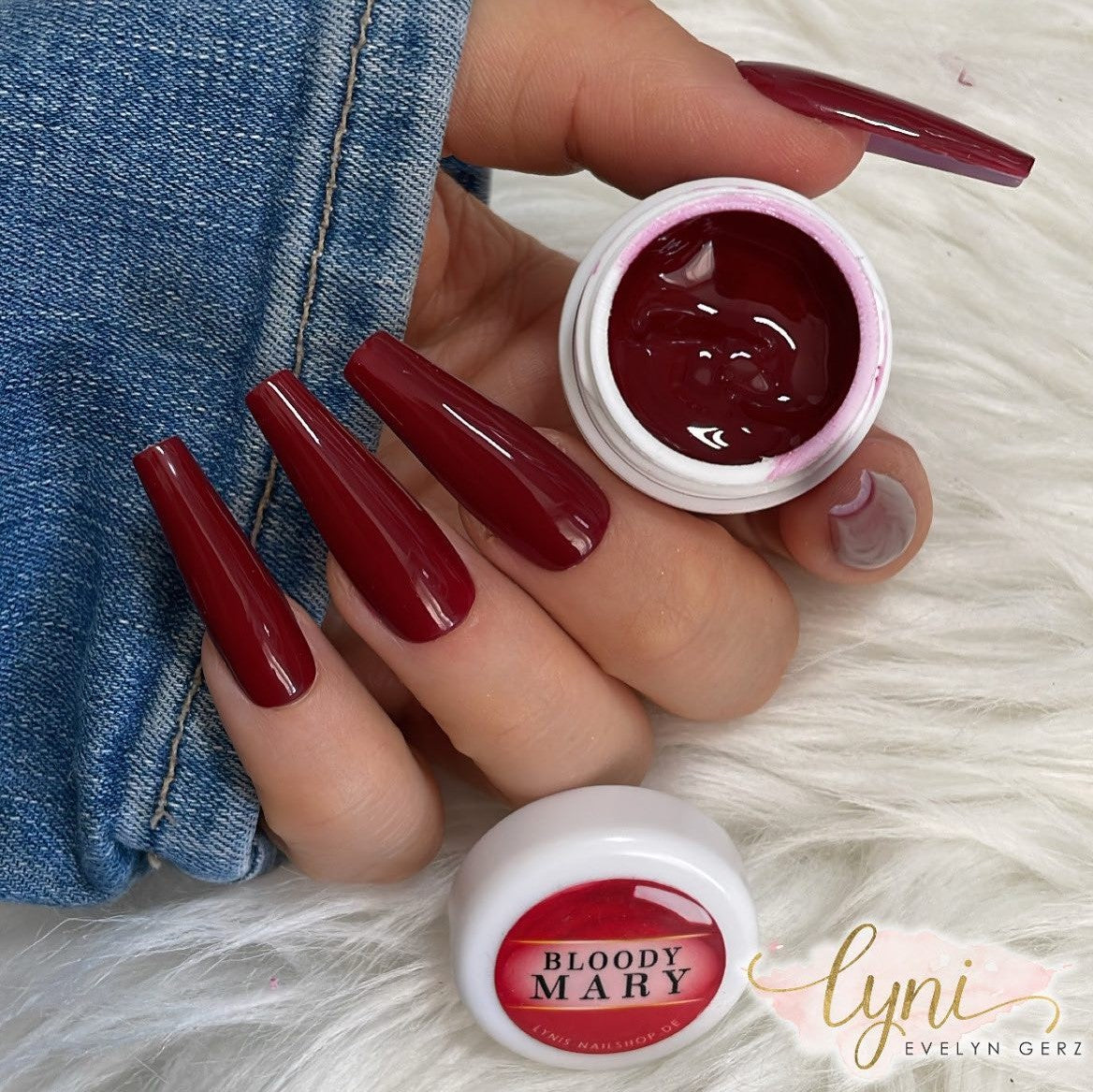 Farbgel Bloody Mary 5ml Premium* für Nageldesign Nägel & Nagelstudios Farbgel Bloody Mary 5ml Premium*, color gel, Farbe für Nägel, Gel Farben, Gelnägel Farbe, rot für Nägel im Nageldesign & Nagelstudios
