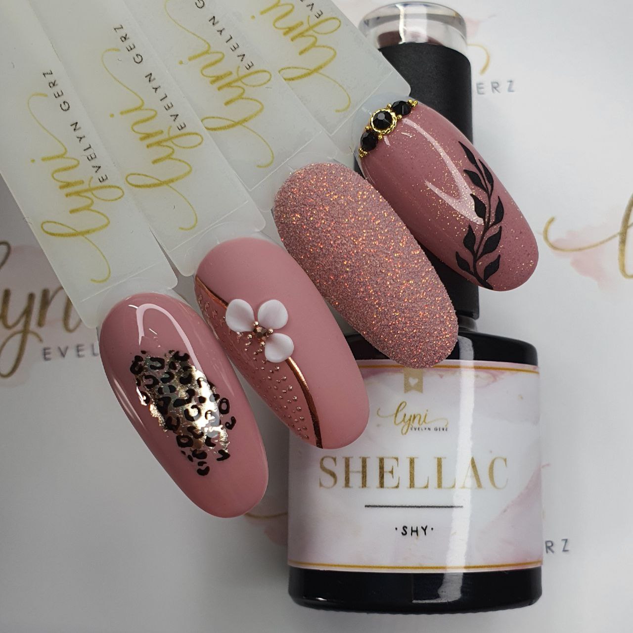 Shellac · Shy 7,3ml für Nageldesign Nägel & Nagelstudios Shellac · Shy 7,3ml, beige, braun, gel polish, gellack, nail polish, nude, uv lack für Nägel im Nageldesign & Nagelstudios