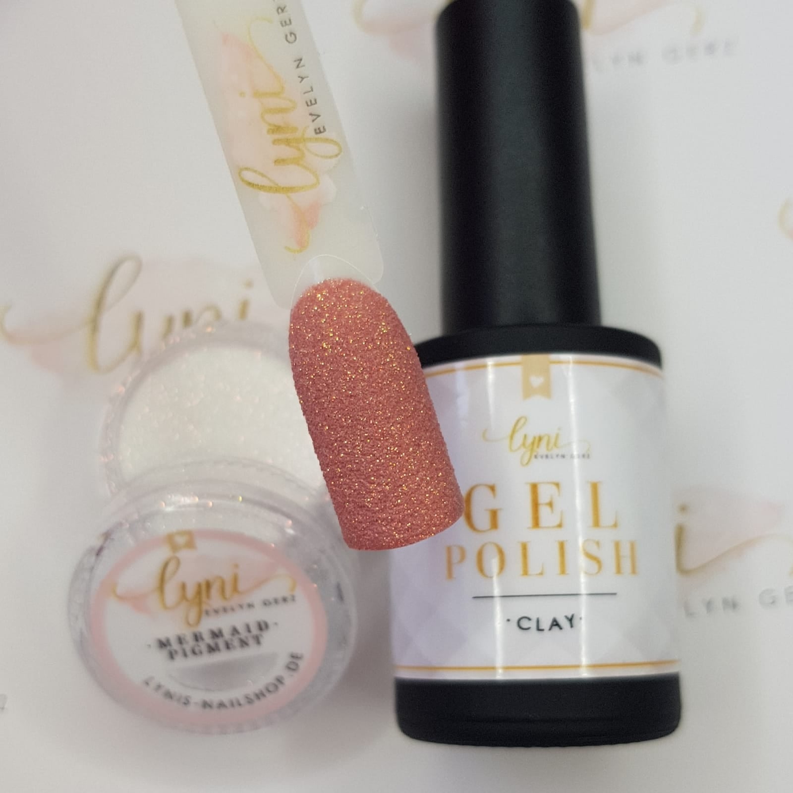 Shellac · Clay 7,3ml für Nageldesign Nägel & Nagelstudios Shellac · Clay 7,3ml, braun, gel polish, gellack, nail polish, nude, rosa, uv lack für Nägel im Nageldesign & Nagelstudios