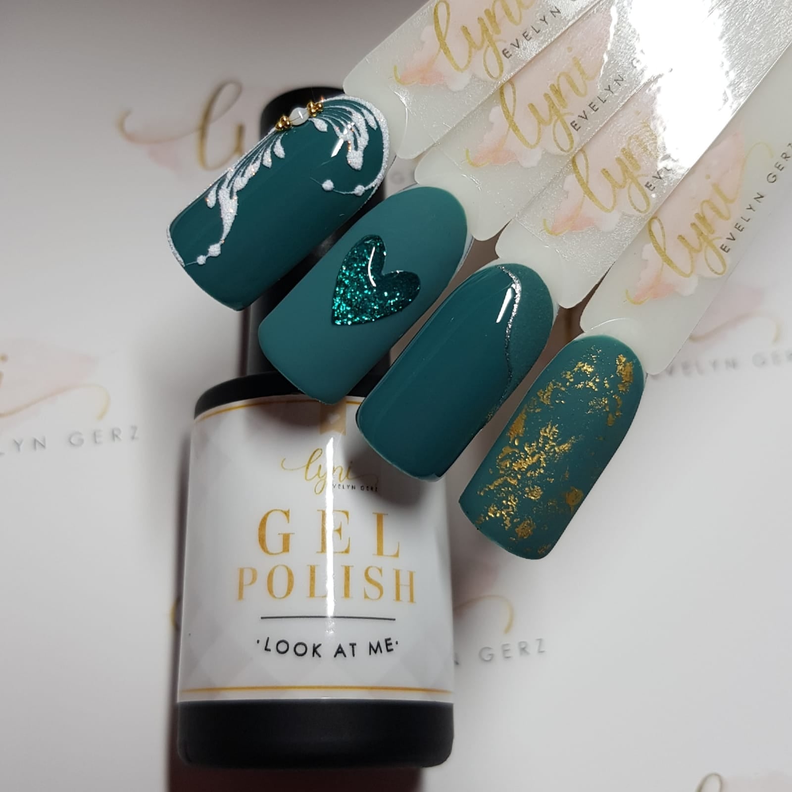 Shellac · Look at Me 7,3ml für Nageldesign Nägel & Nagelstudios Shellac · Look at Me 7,3ml, gel polish, gellack, grün, nail polish, uv lack für Nägel im Nageldesign & Nagelstudios