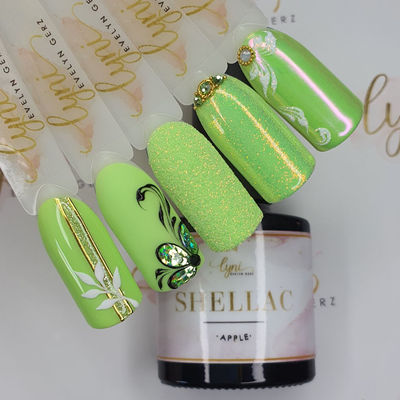Shellac · Apple 7,3ml für Nageldesign Nägel & Nagelstudios Shellac · Apple 7,3ml, gel polish, gellack, grün, nail polish, uv lack für Nägel im Nageldesign & Nagelstudios
