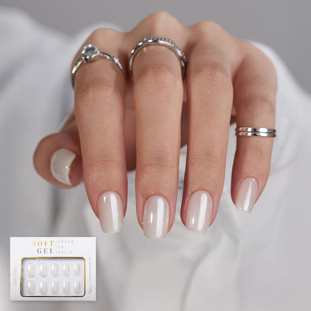 White Square · Soft Gel · Press on Nails für Nageldesign Nägel & Nagelstudios White Square · Soft Gel · Press on Nails, für Nägel im Nageldesign & Nagelstudios