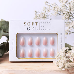 Babyboomer Mandel · Soft Gel · Press on Nails