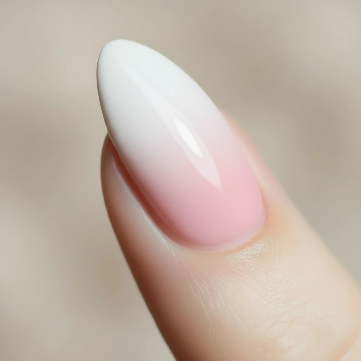 Milky White Sealer · No Wipe · 10ml*, glanz Versiegler, milchiger versiegler, Top Coat, Versiegelungsgel, Versiegler, versiegler für Babyboomer, weiß für Nägel im Nageldesign & Nagelstudios