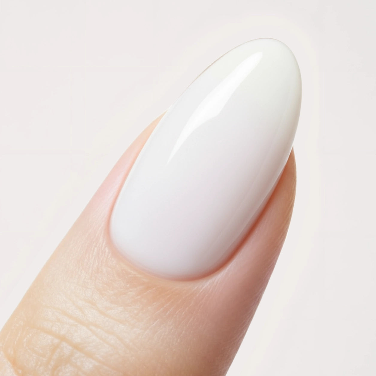 Liquid Builder · Soft White 10ml, Aufbaugel in der Flasche, Builder in the bottle, Gel in der Flasche für Nägel im Nageldesign & Nagelstudios