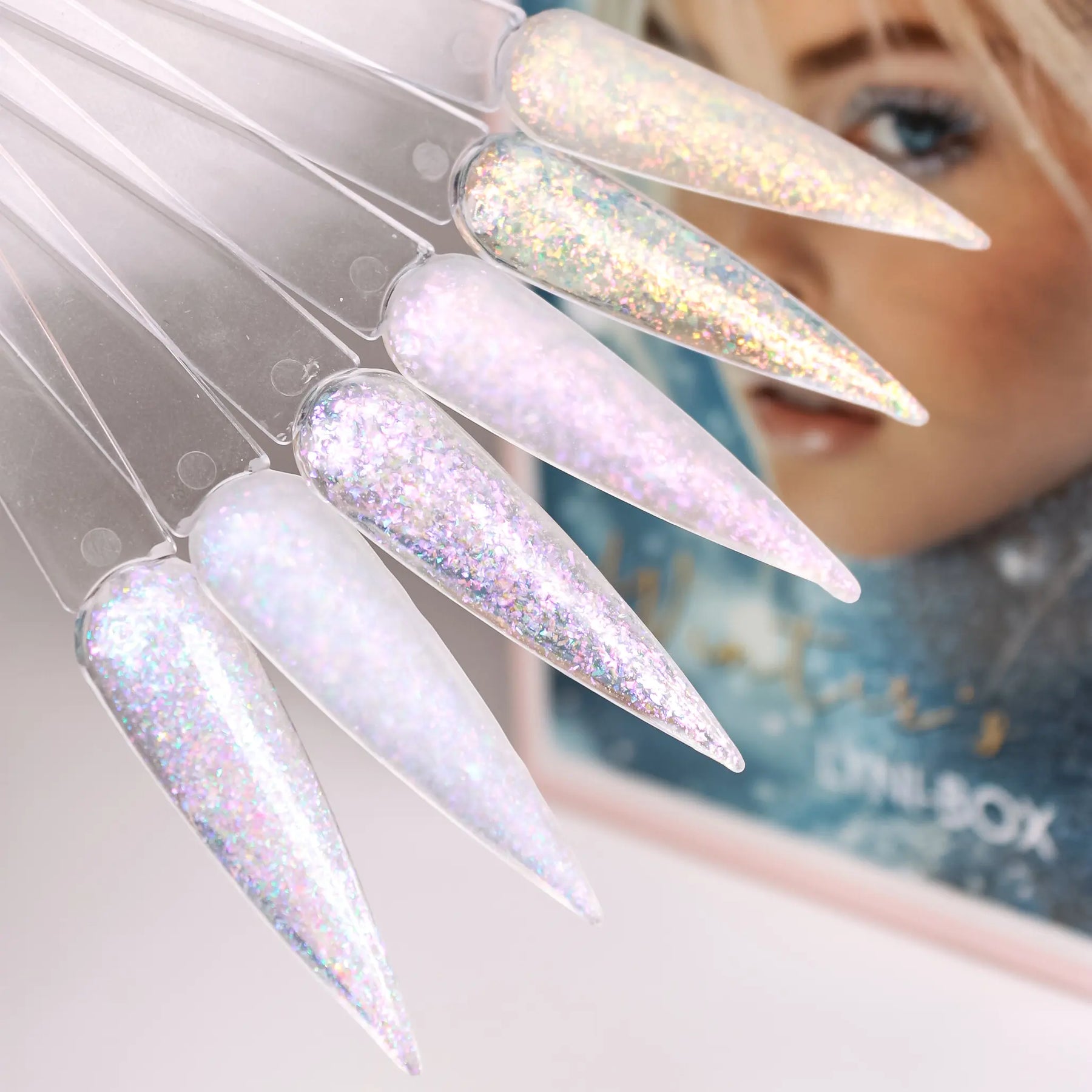 LyniBox · Winter's Kiss, lynibox für Nägel im Nageldesign & Nagelstudios