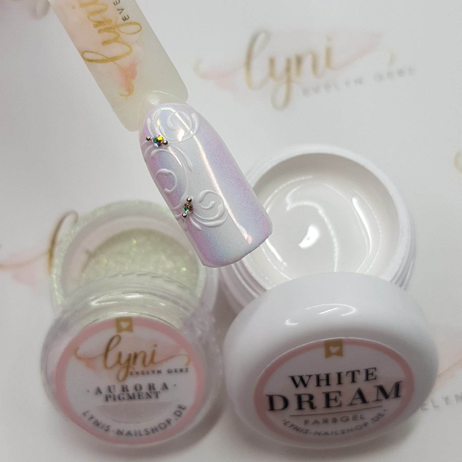 White Dream · Farbgel 5ml*, color gel, Farbe für Nägel, Gel Farben, Gelnägel Farbe, weiß für Nägel im Nageldesign & Nagelstudios