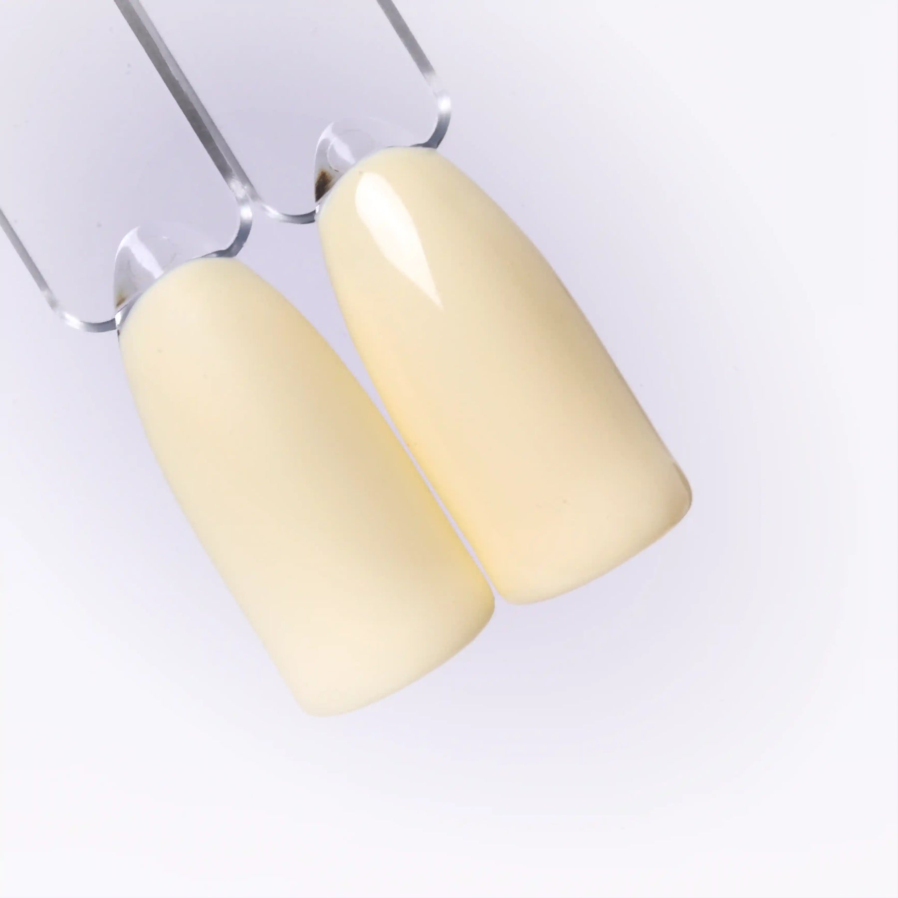 Shellac · Butter Yellow 10ml