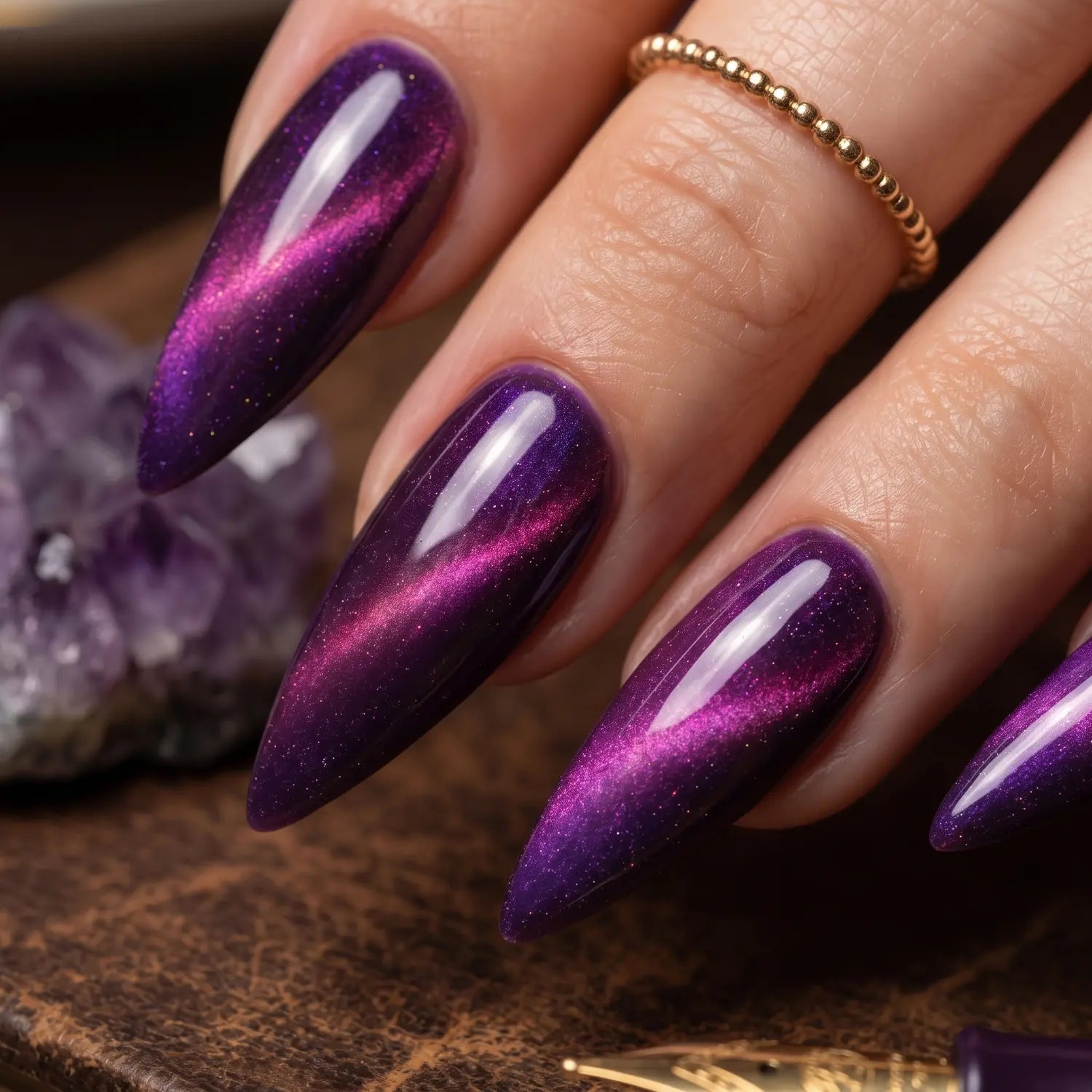 Shellac · Autumn Whisper · Cat Eye 10ml, Effekt Lack, gel polish, Gellack, hidden, Magnet Lack, nail polish, uv lack für Nägel im Nageldesign & Nagelstudios