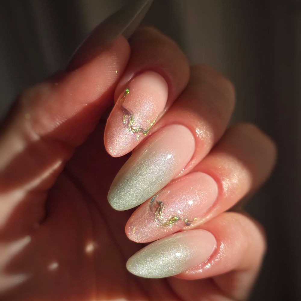 Ombre Babyboomer Gel · Fairy Mint 2g, Aura-Effekt, Babyboomer Gel, Farbverlauf, Ombre Gel, Ombre Verlauf, Verlauf für Nägel im Nageldesign & Nagelstudios