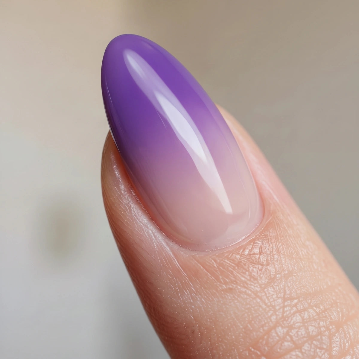 Ombre Babyboomer Gel · Lavender 2g, Aura-Effekt, Babyboomer Gel, Farbverlauf, hidden, Ombre Gel, Ombre Verlauf, Verlauf für Nägel im Nageldesign & Nagelstudios