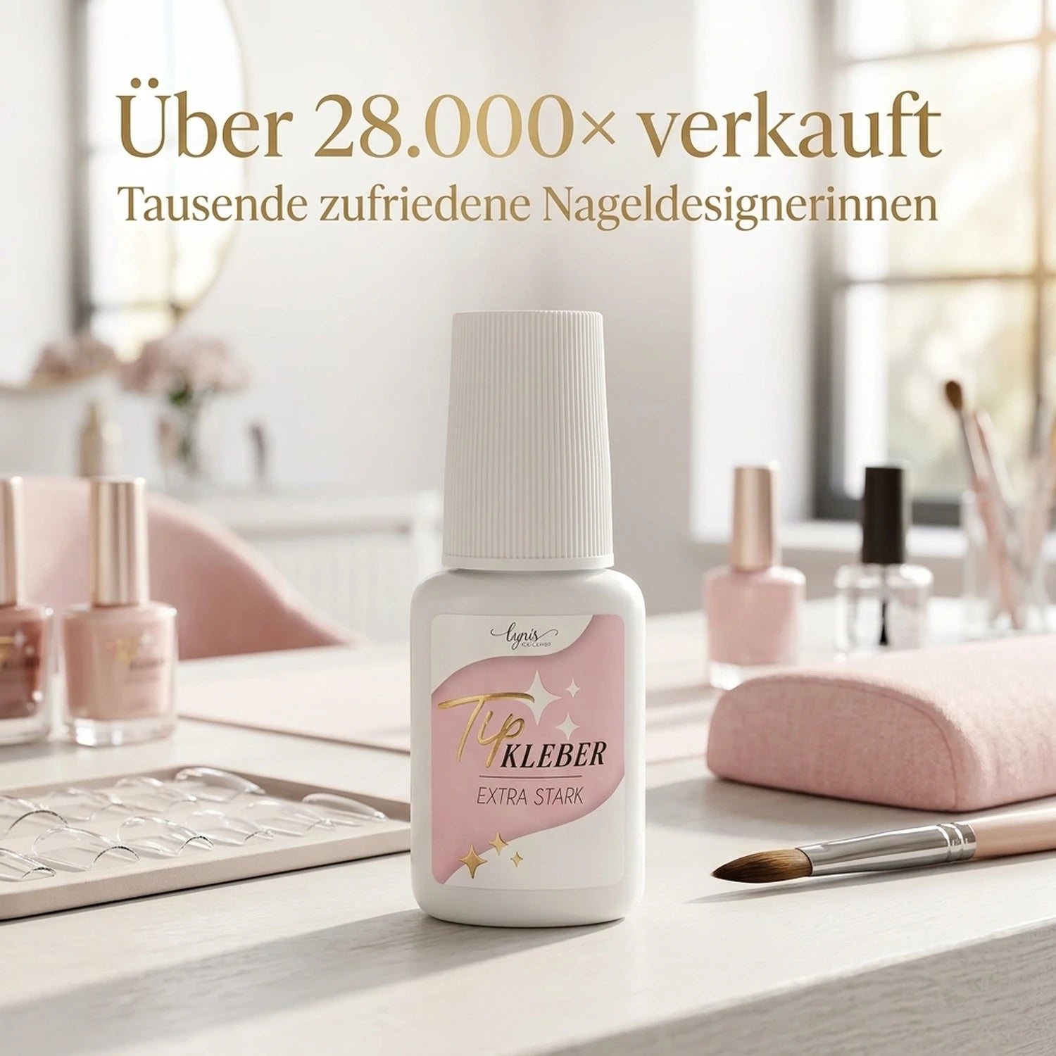 Tipkleber in Pinselflasche 7,5ml, kleber, Muster Tiphalter, Verlängerung, Verlängerungs Tips für Nägel im Nageldesign & Nagelstudios