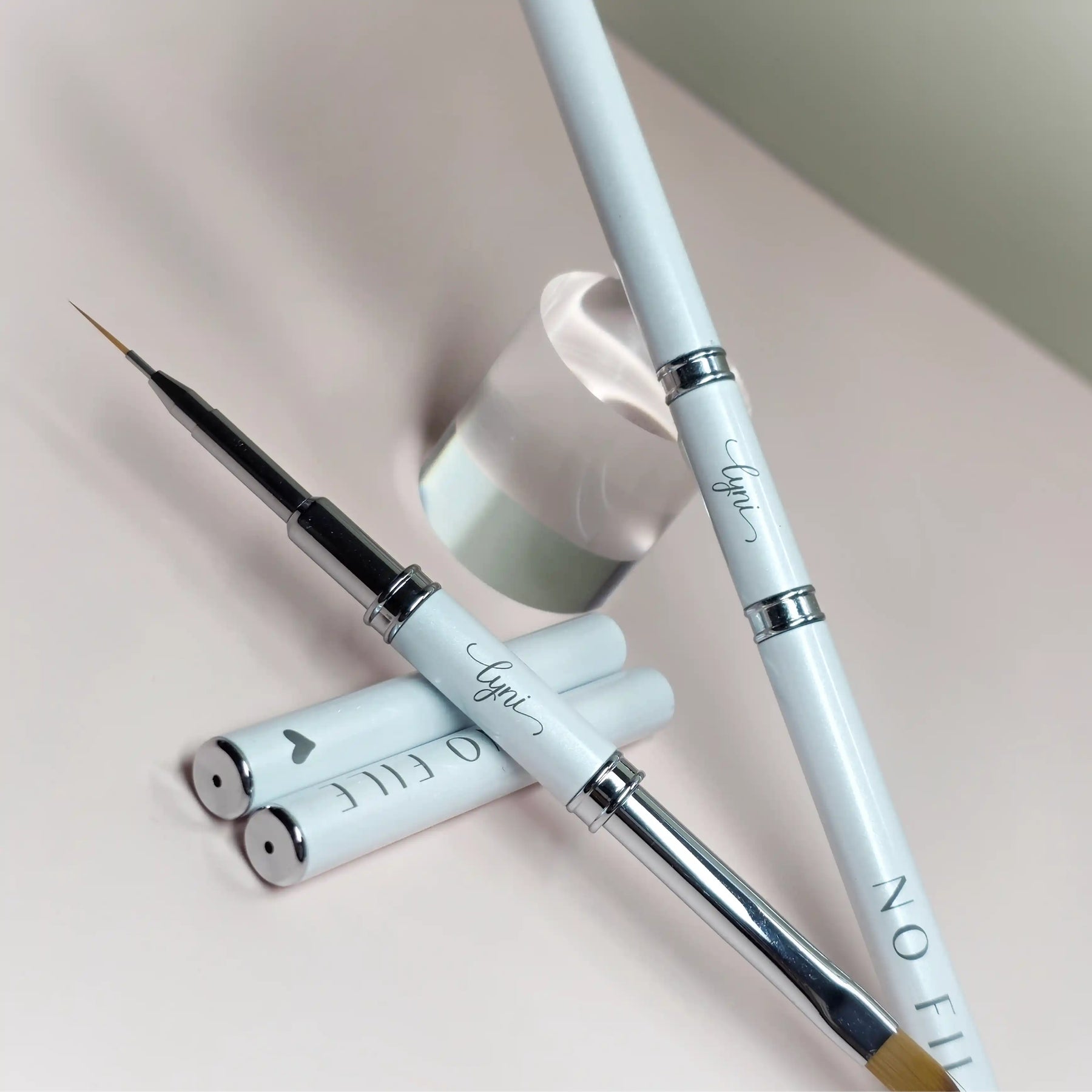 No File 2in1 Speed Pinsel, Farbpinsel, Gelpinsel, hidden, modellage pinsel, no file pinsel für Nägel im Nageldesign & Nagelstudios