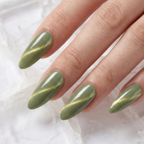 Shellac · Crystal Cat Eye 04 10ml
