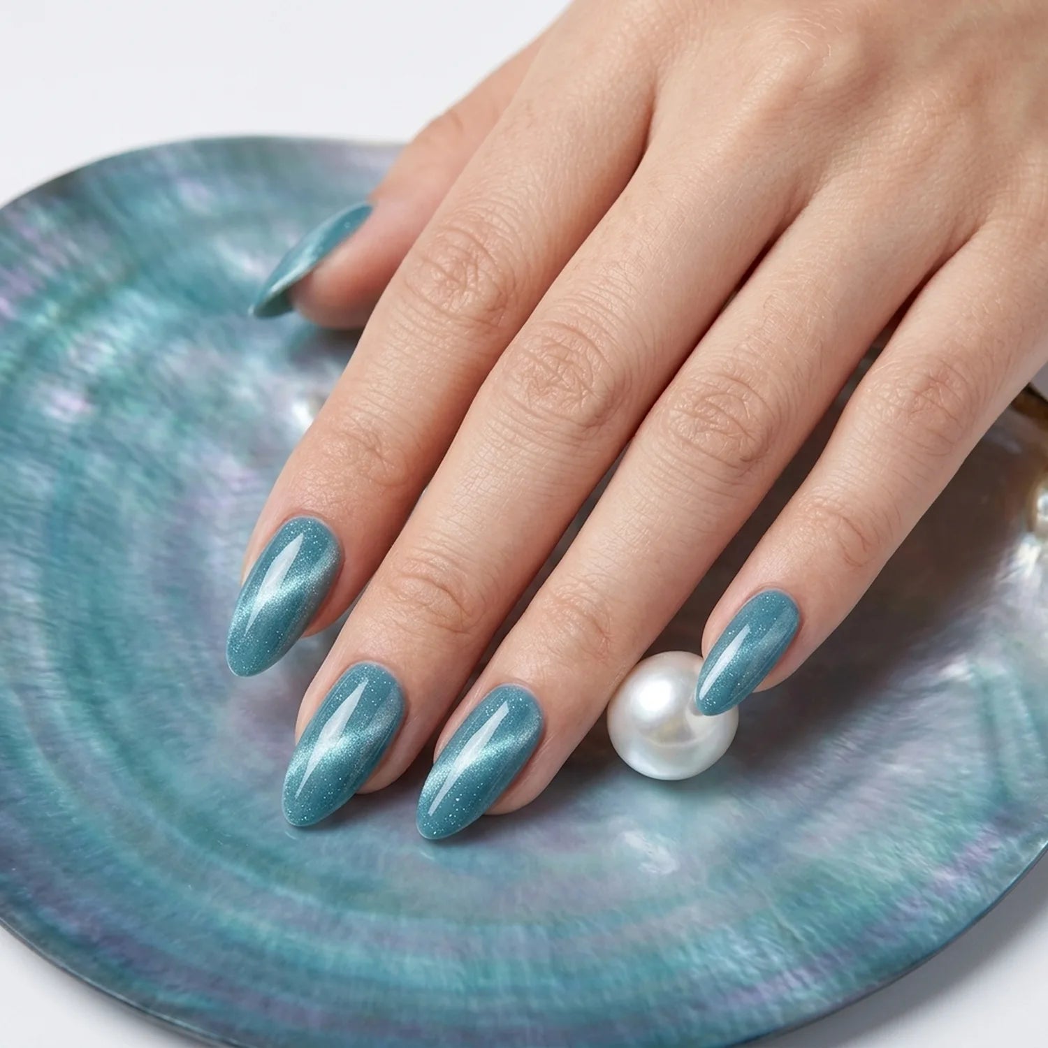 Shellac · Pearl Blue · Cat Eye 10ml, Effekt Lack, gel polish, Gellack, Magnet Lack, nail polish, uv lack für Nägel im Nageldesign & Nagelstudios