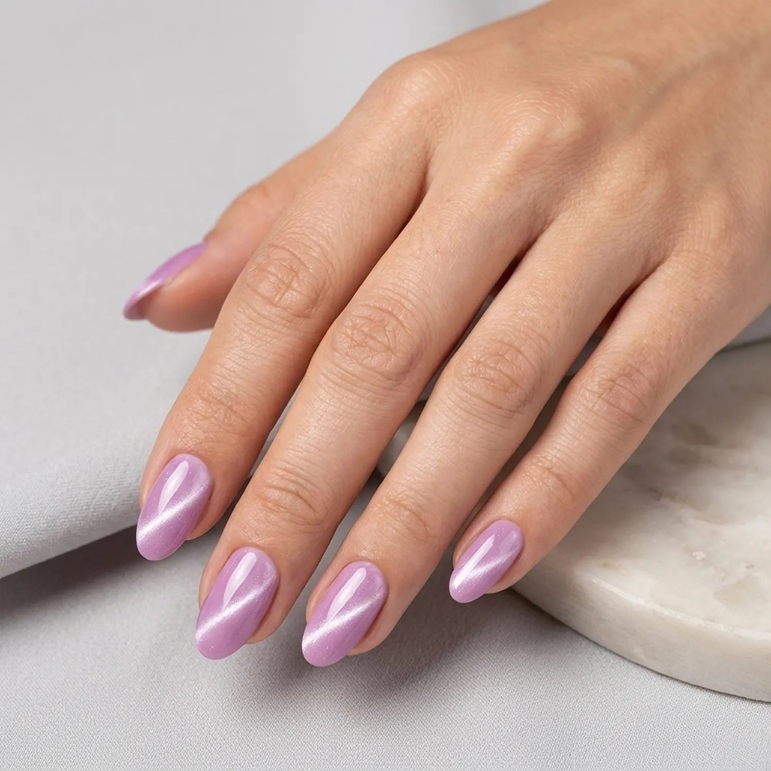 Shellac · Pearl Plum · Cat Eye 10ml, Effekt Lack, gel polish, Gellack, Magnet Lack, nail polish, uv lack für Nägel im Nageldesign & Nagelstudios