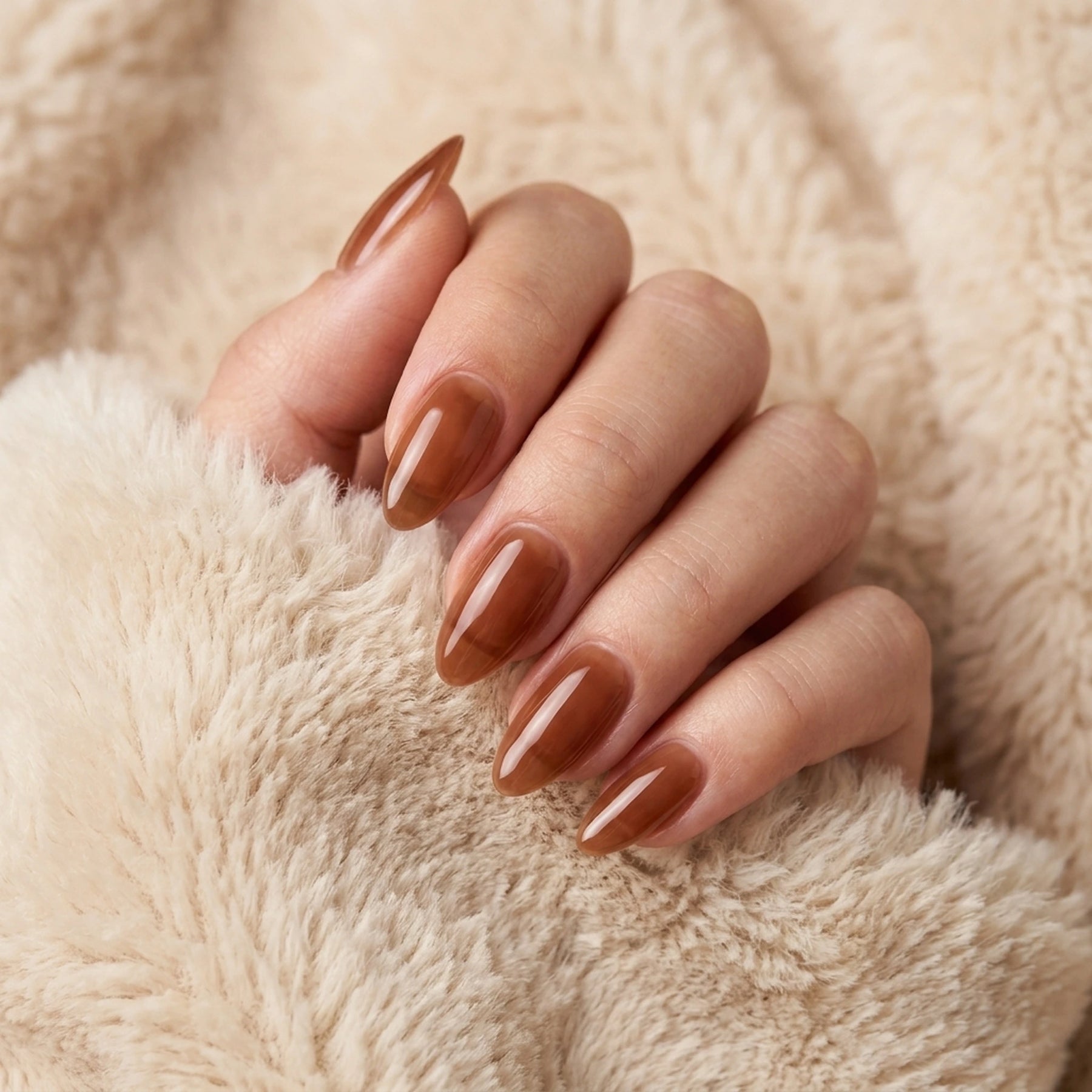 Shellac · Clear Teddy 10ml, durchscheinend, gel polish, nail polish, uv lack für Nägel im Nageldesign & Nagelstudios
