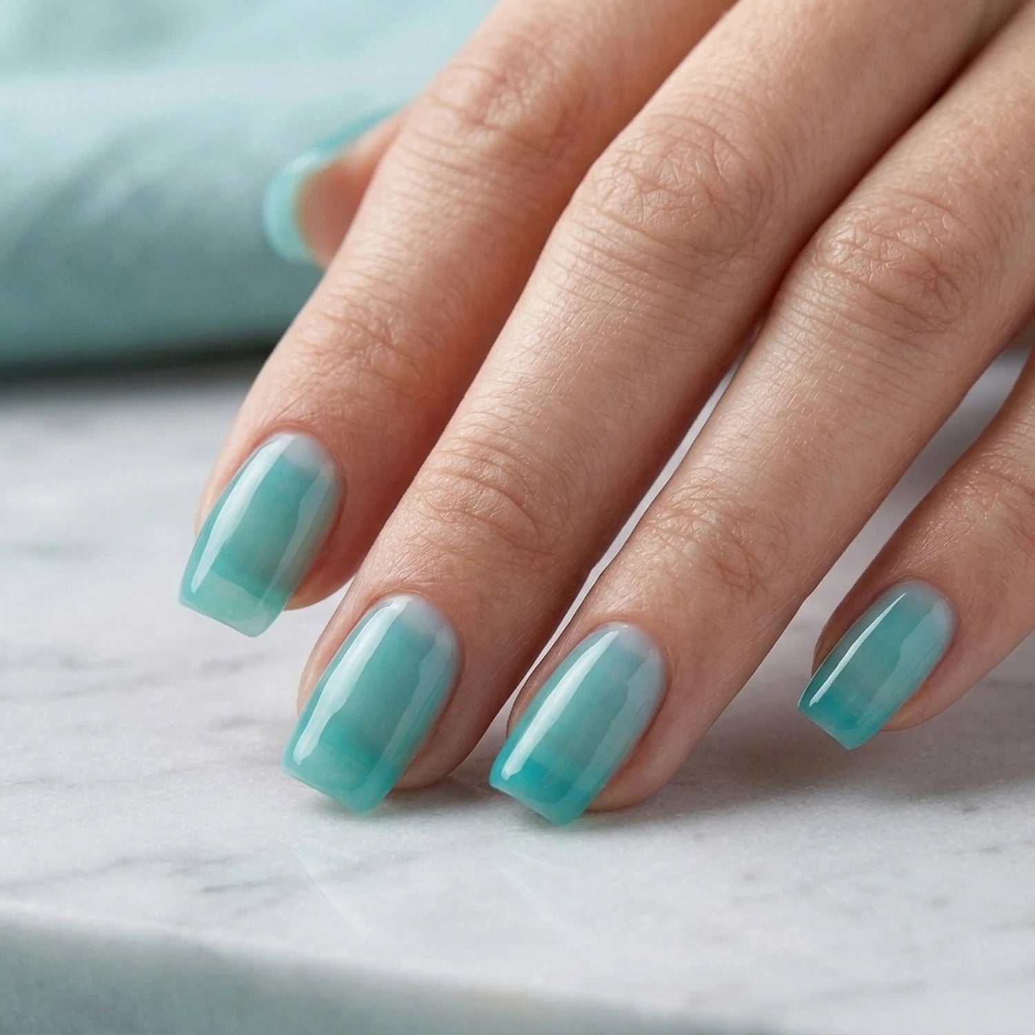 Shellac · Clear Turquoise 10ml, blau, gel polish, gellack, grün, nail polish, türkis, uv lack für Nägel im Nageldesign & Nagelstudios