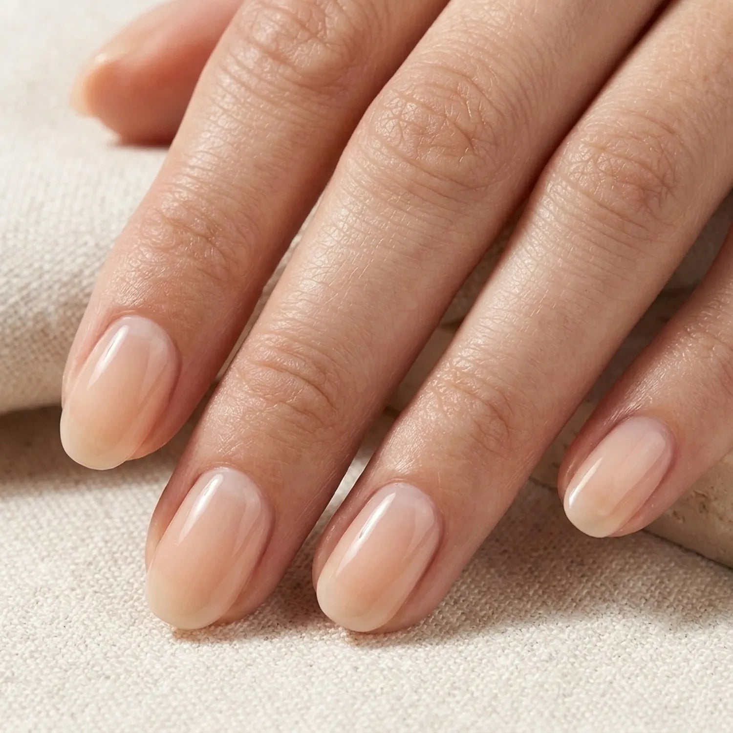 Shellac · Sheer Beige 10ml, Beige, gel polish, gellack, nail polish, Nude, Rosa, uv lack für Nägel im Nageldesign & Nagelstudios