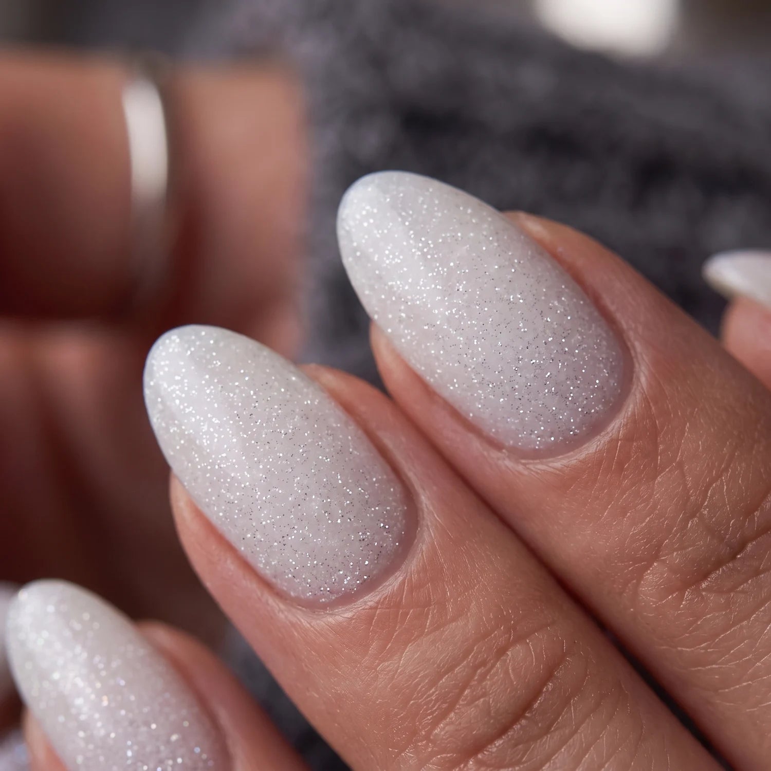 Shellac · Reflective 22 · 10ml, disco, effekt Shellac, funkeln, gellack, gelpolish, glitter, glitzer, glitzer lacke, leuchtende farben, reflektierend für Nägel im Nageldesign & Nagelstudios