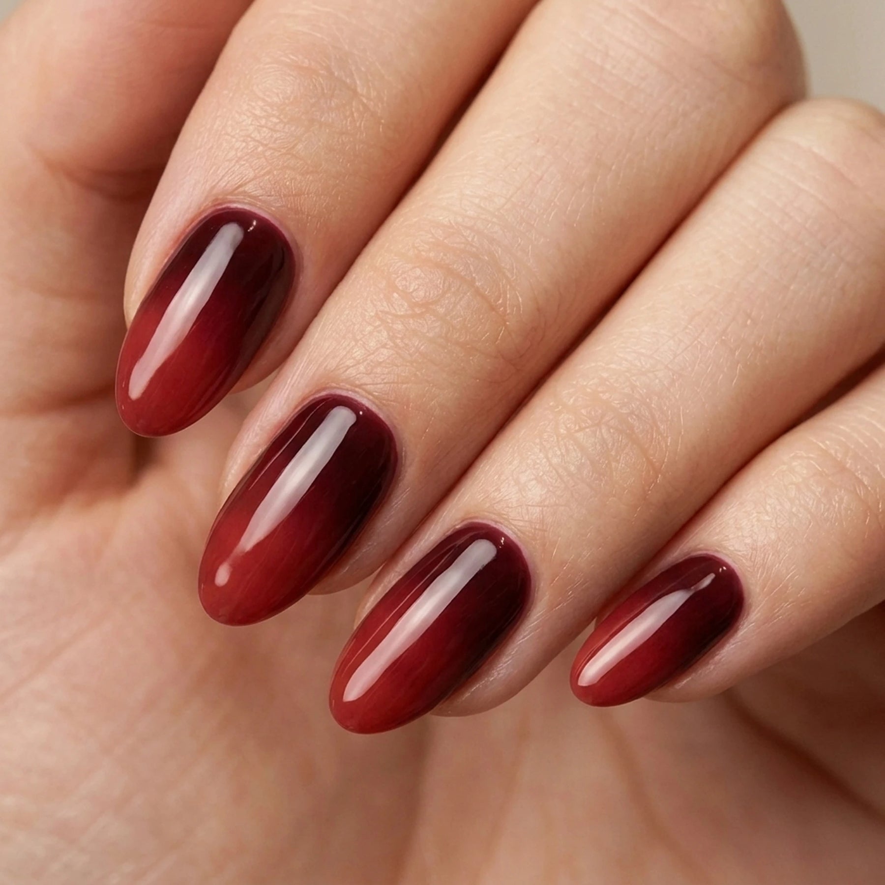 Thermogel Shellac · Red 10ml, gel polish, gellack, nail polish, uv lack für Nägel im Nageldesign & Nagelstudios