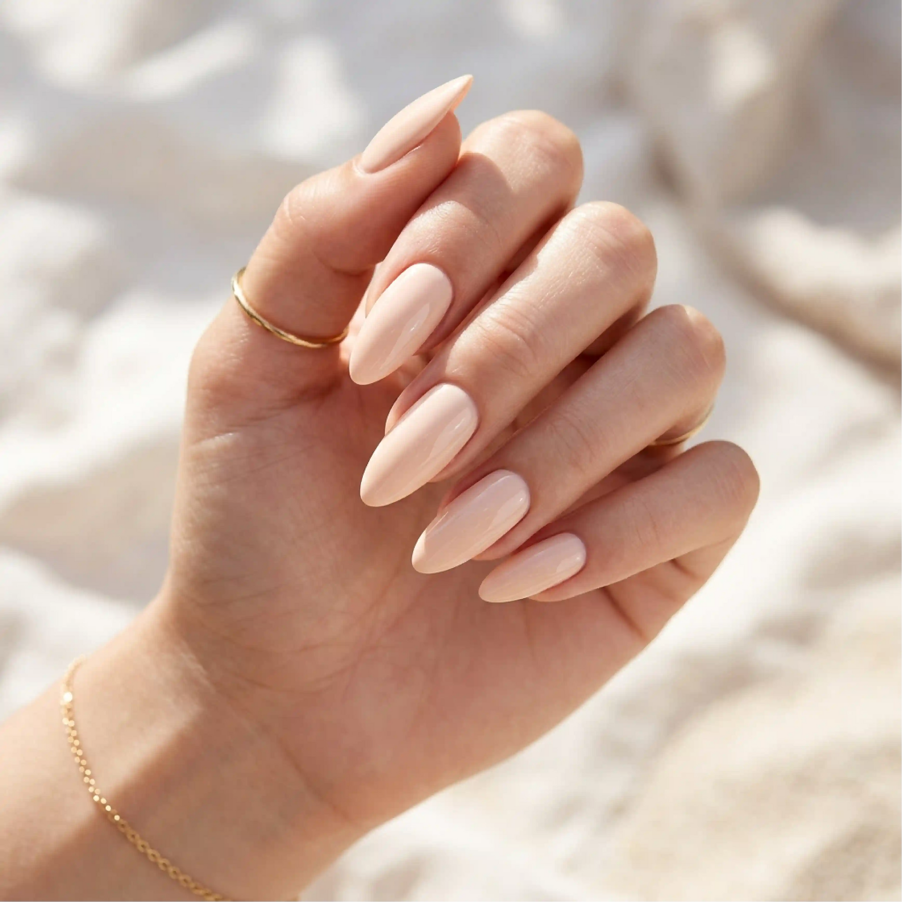 Shellac · Sheer Oat Milk 10ml, gel polish, hidden, nail polish, uv lack für Nägel im Nageldesign & Nagelstudios