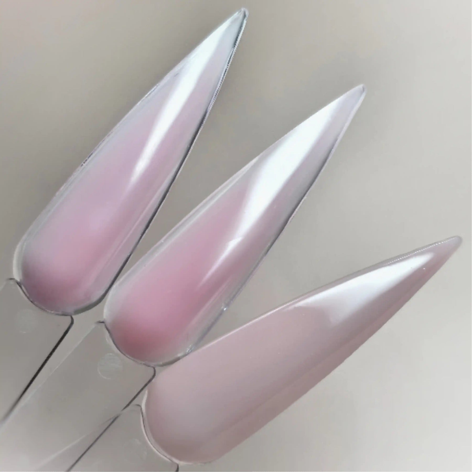 LyniBox · Soft Glam, hidden für Nägel im Nageldesign & Nagelstudios