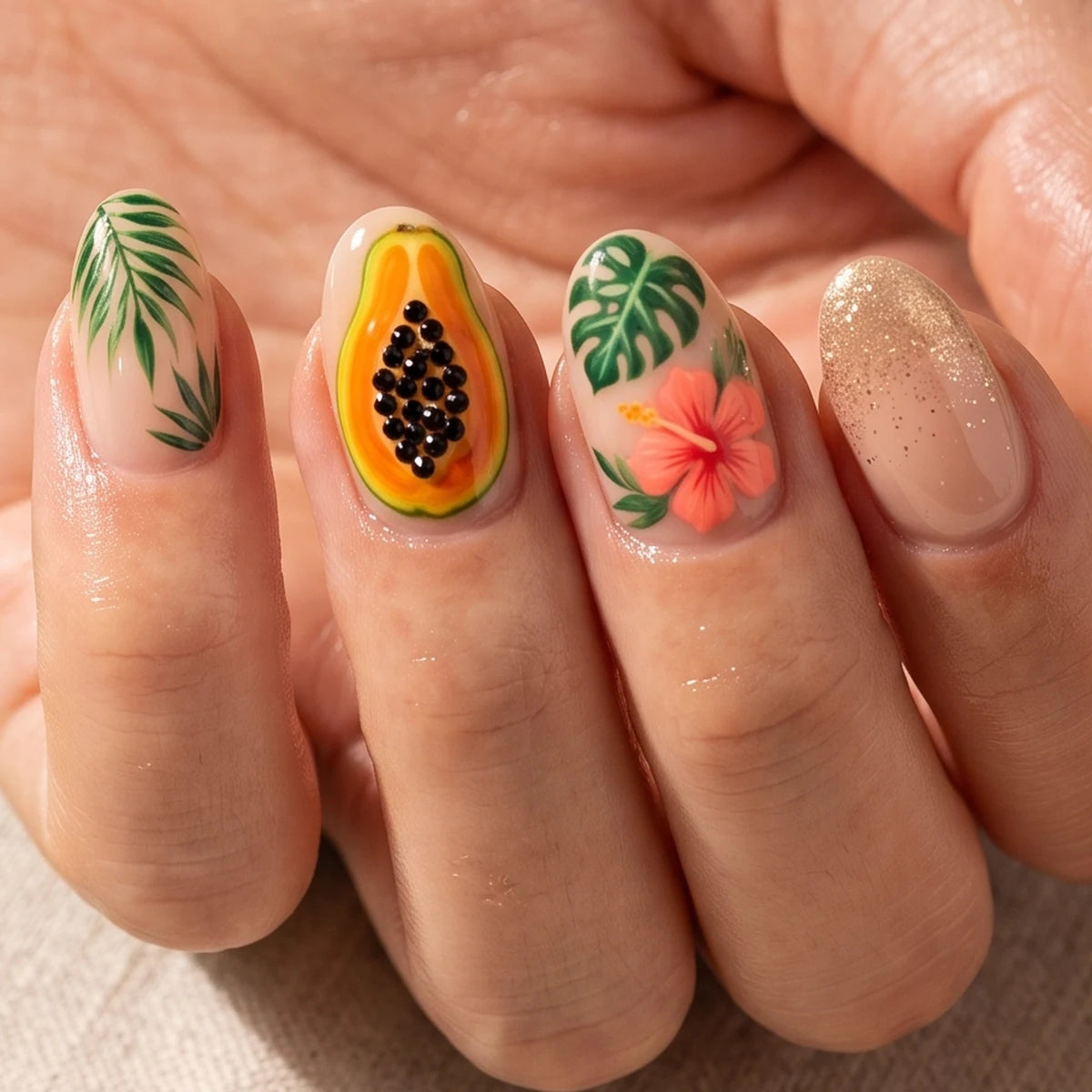 NailArt Steinchen black · 2mm, schwarz, Steinchen, Strasssteine für Nägel im Nageldesign & Nagelstudios