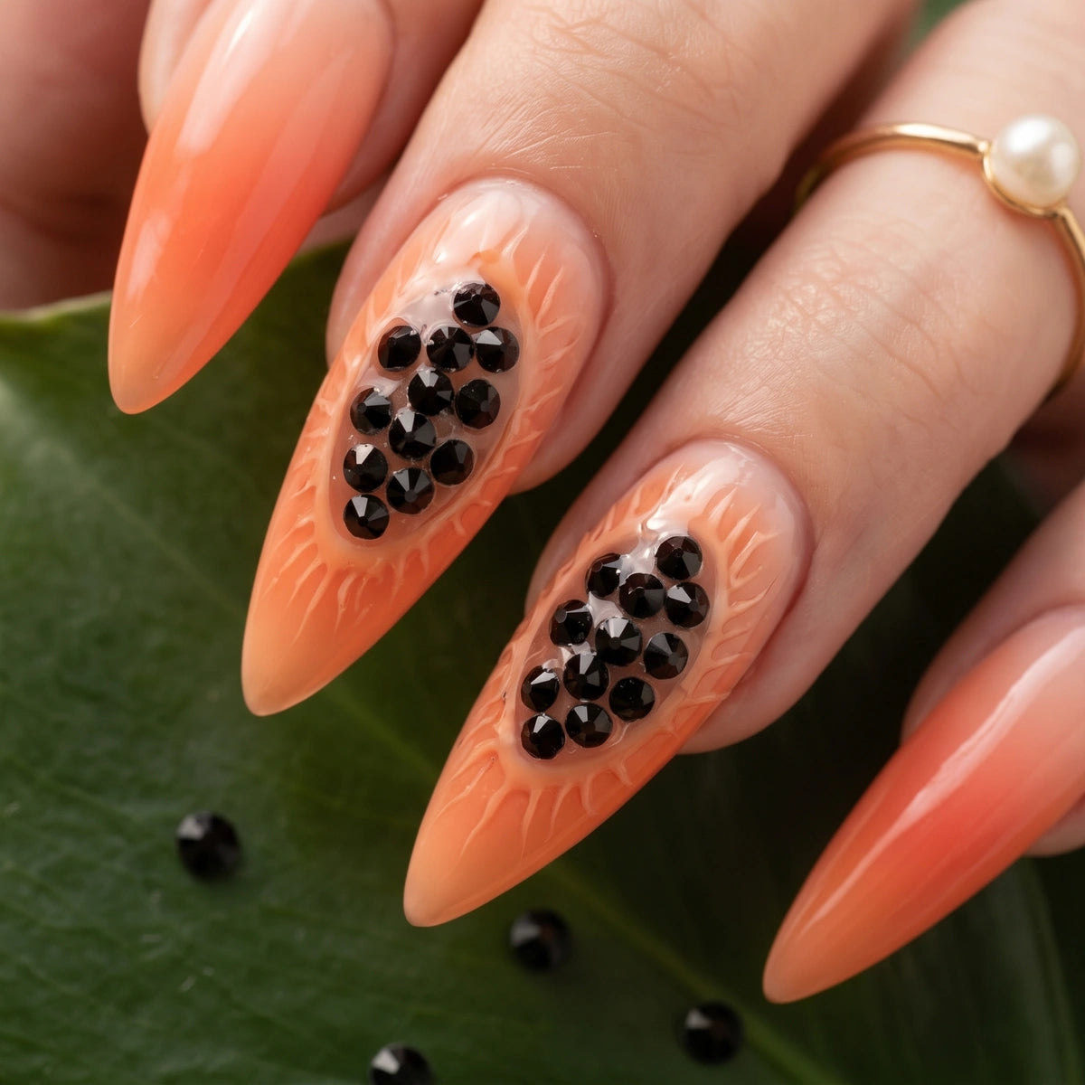 NailArt Steinchen black · 3mm, schwarz, Steinchen, Strasssteine für Nägel im Nageldesign & Nagelstudios