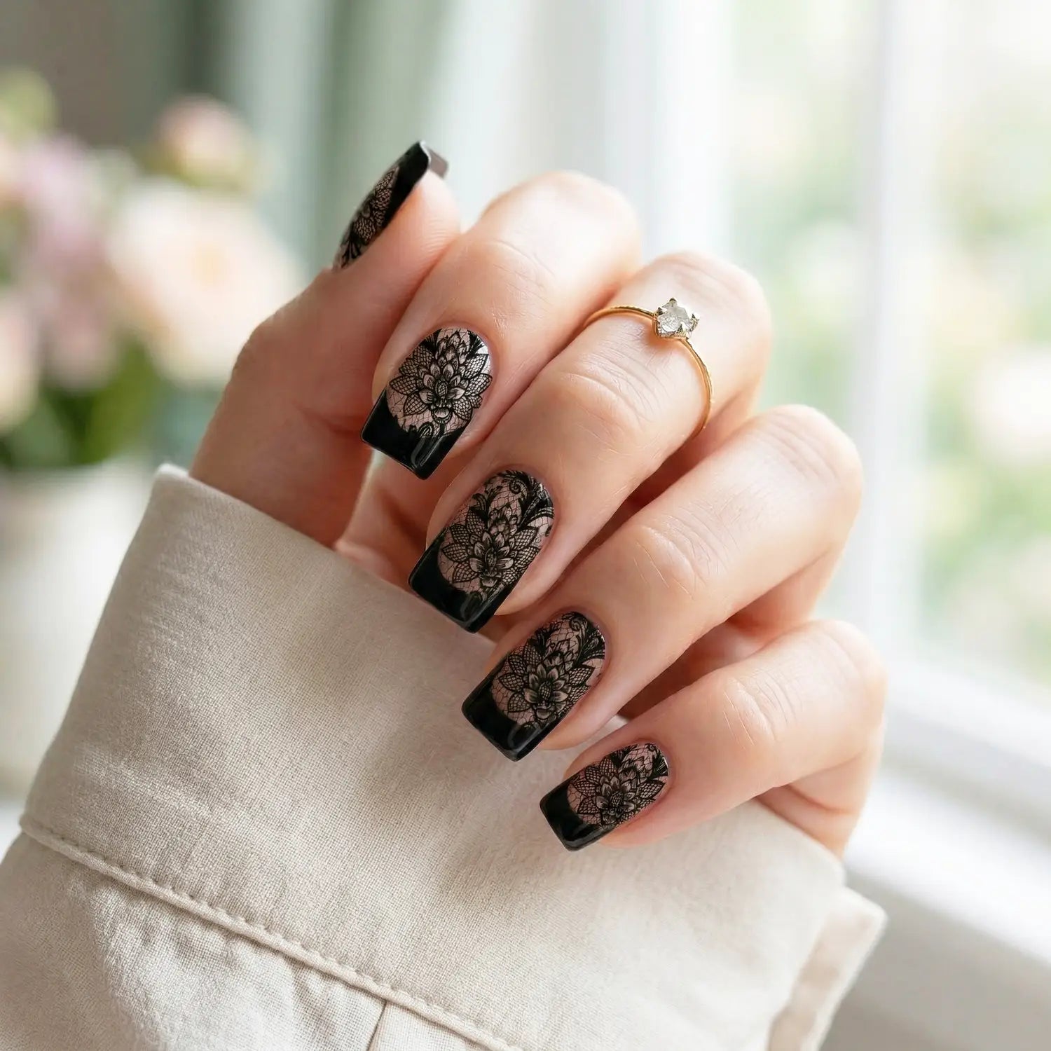 Spitze · Nailartbox mit Folien, Folien Design für Nägel im Nageldesign & Nagelstudios