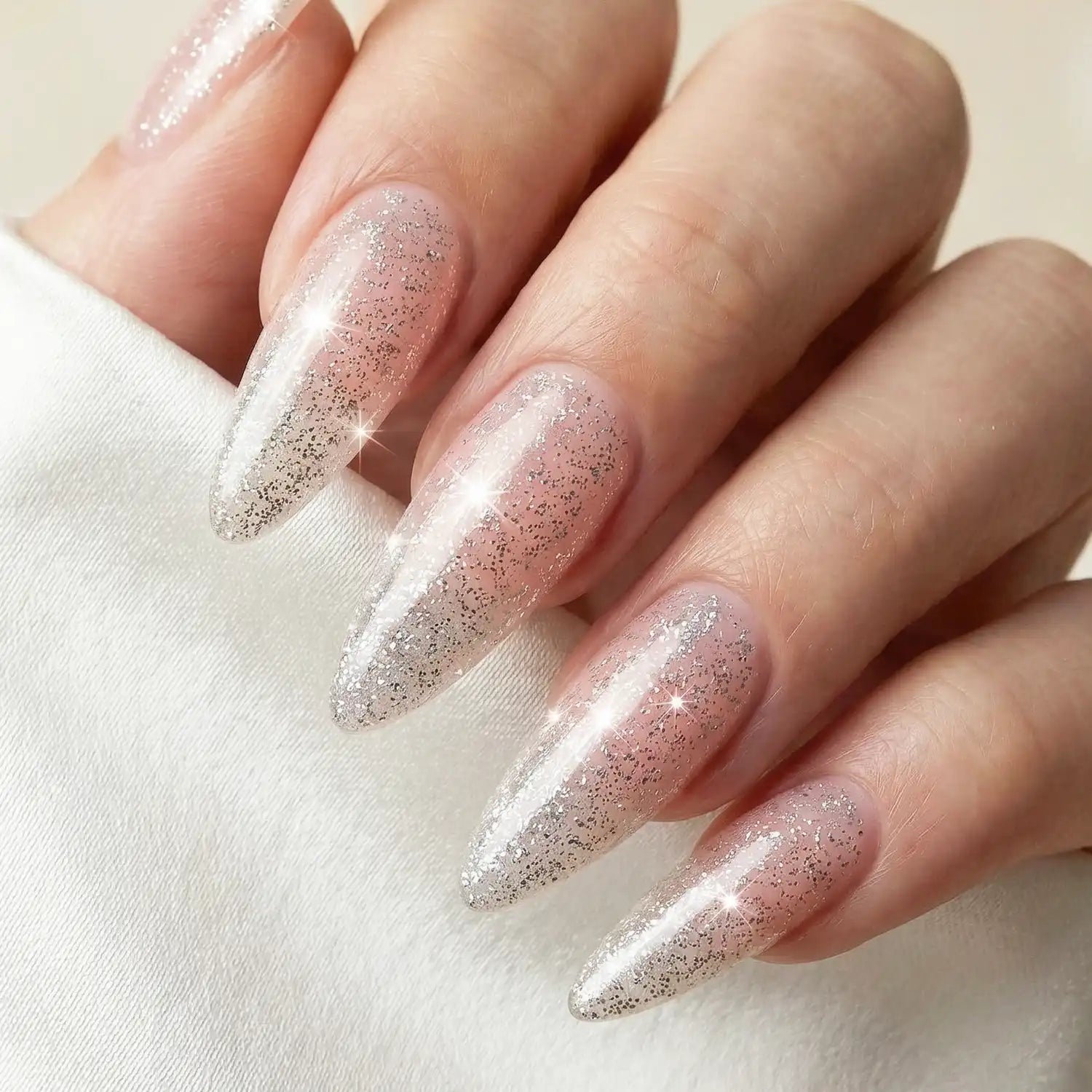 Reflective Sealer · No Wipe · 7,3ml, flash on, glanz Versiegler, glimmer, Glitter, Glitzer, reflektierend, schimmer, Top Coat, Versiegelungsgel, Versiegler für Nägel im Nageldesign & Nagelstudios