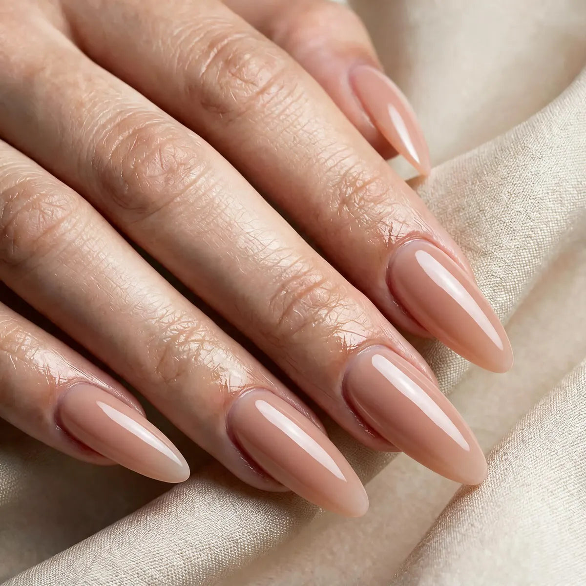 No File · Builder Gel Warm Summer, hidden für Nägel im Nageldesign & Nagelstudios
