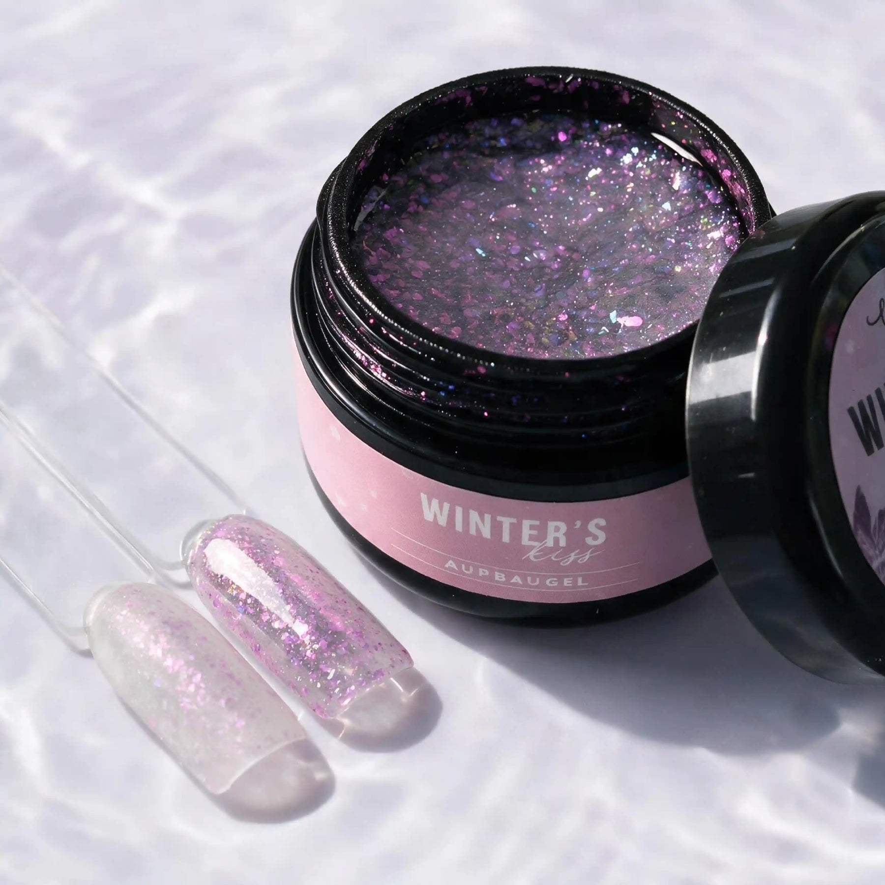 Winter's Kiss Builder Gel · Lilac 15ml*, Aufbaugel, hidden, irisierend, lila, schimmer für Nägel im Nageldesign & Nagelstudios